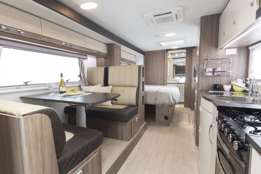 Интерьер Jayco Optimum 2016 года  (фото 8 из 8)
